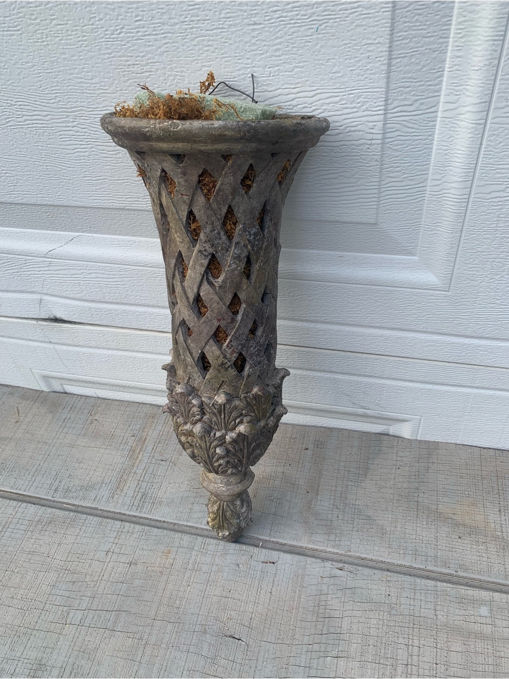 Vintage Wall Cornucopia Planter Horn Basket Resin Acanthus Floral 18”Wall Packet
